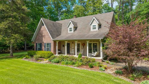 1502 Millcreek Drive, Arkadelphia, AR, 71923-0000 | Card Image