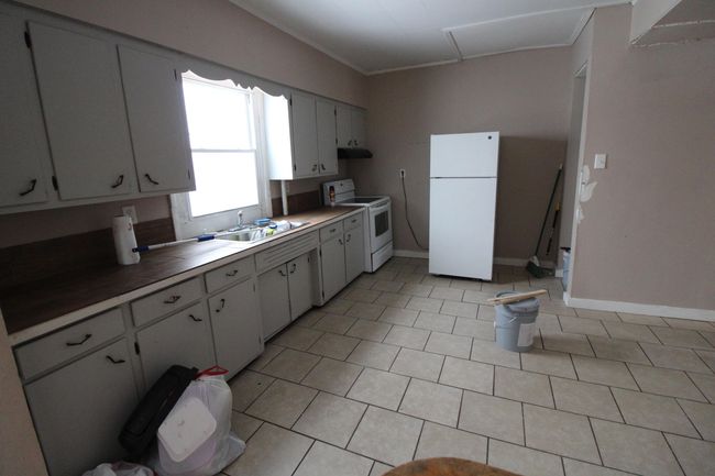 701 Jacksboro St, House other with 5 bedrooms, 3 bathrooms and null parking in Ferguson KY | Image 12