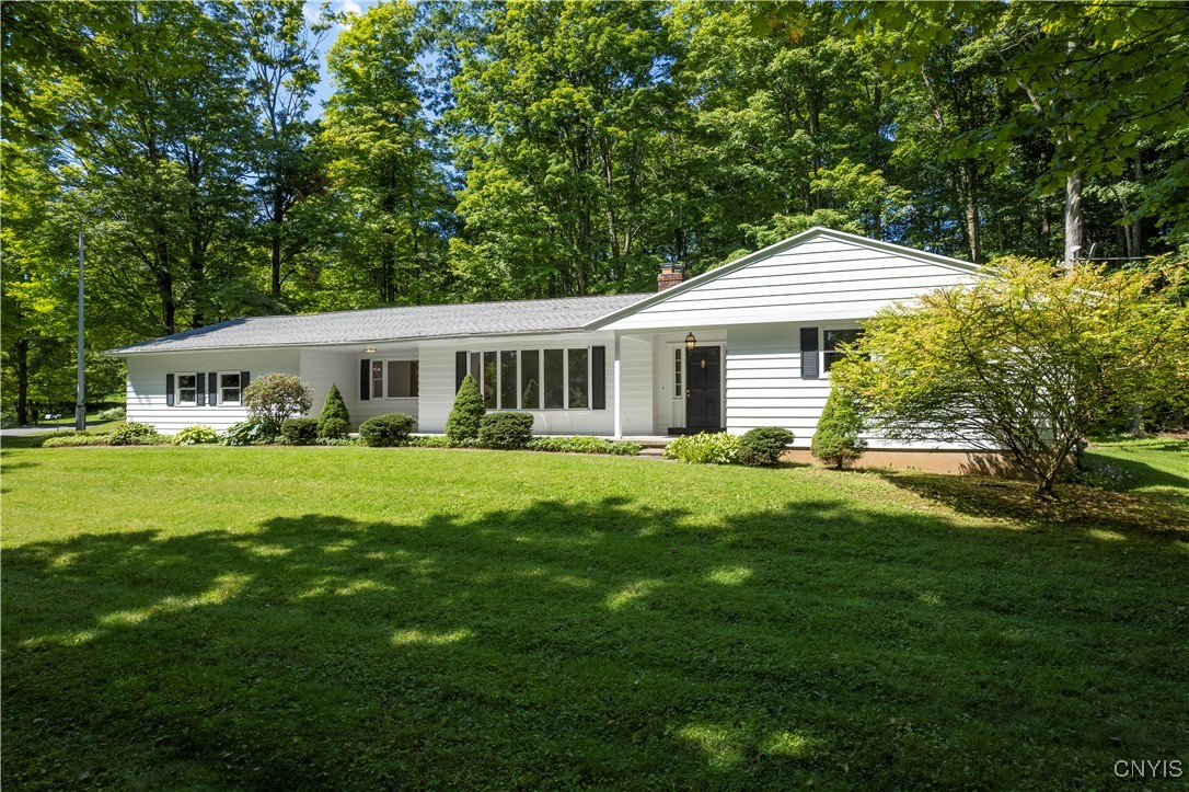 Indianfield Rd, Clinton, NY 13323