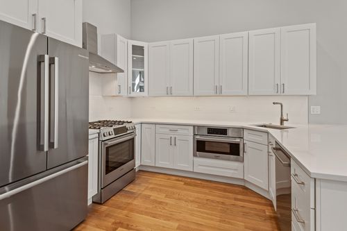 1-1349 N Noble St, Chicago, IL, 60642-2364 | Card Image