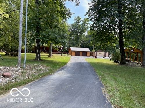 2532 W County Road 900 S, Cloverdale, IN, 46120-9537 | Card Image