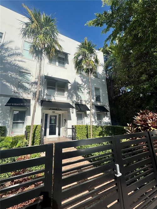 apt-103-1521 Lenox Ave, Miami Beach, FL, 33139-3370 | Card Image