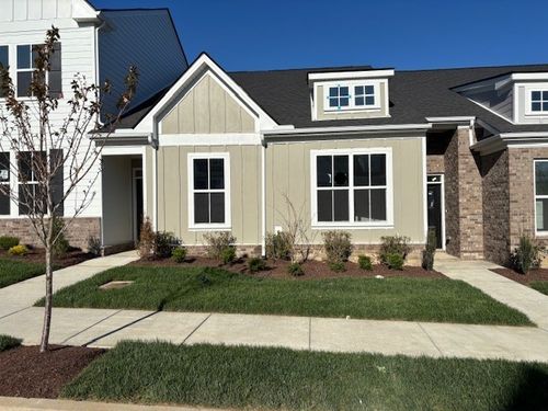 421 W Stonehaus Xing, Antioch, TN, 37013-5968 | Card Image