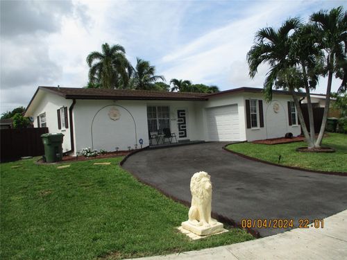 9330 Nw 10th St, Pembroke Pines, FL, 33024-4540 | Card Image