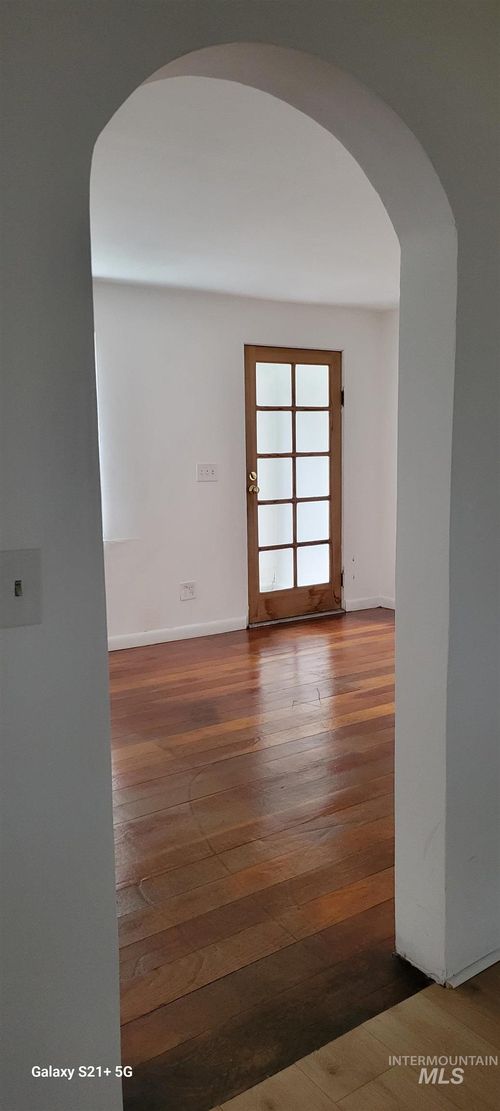 212 N 4th Ave, Craigmont, ID, 83523-0060 | Card Image