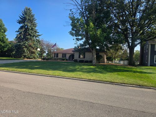 1101 Muirfield Dr, Findlay, OH, 45840-2956 | Card Image