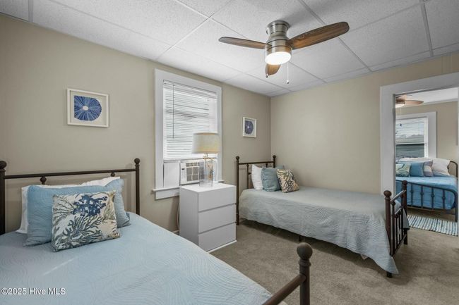 409 Monroe Ave, Home with 7 bedrooms, 3 bathrooms and null parking in Carolina Beach NC | Image 29