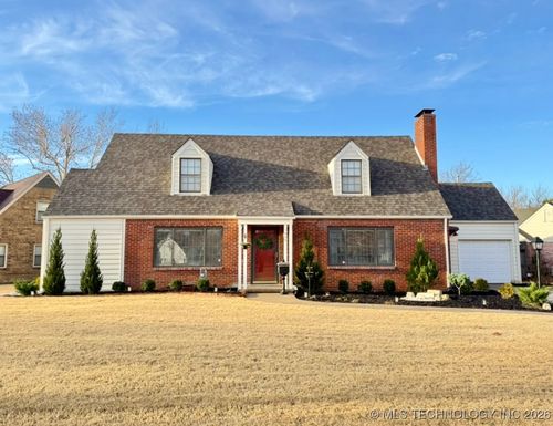 1804 Delaware Ave, Tulsa, OK, 74104-5923 | Card Image