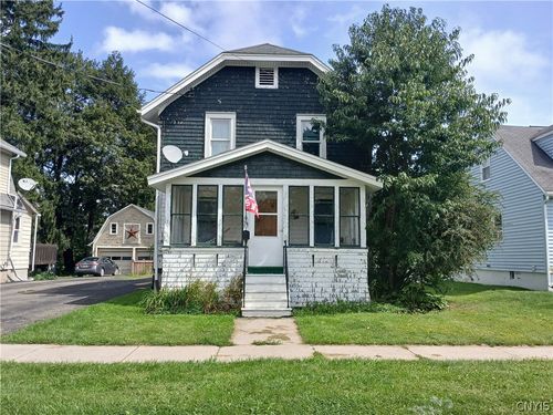 19 Chestnut St, Cortland, NY, 13045-1720 | Card Image