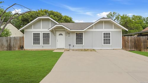 4747 Swann Ln, Kirby, TX, 78219-1862 | Card Image
