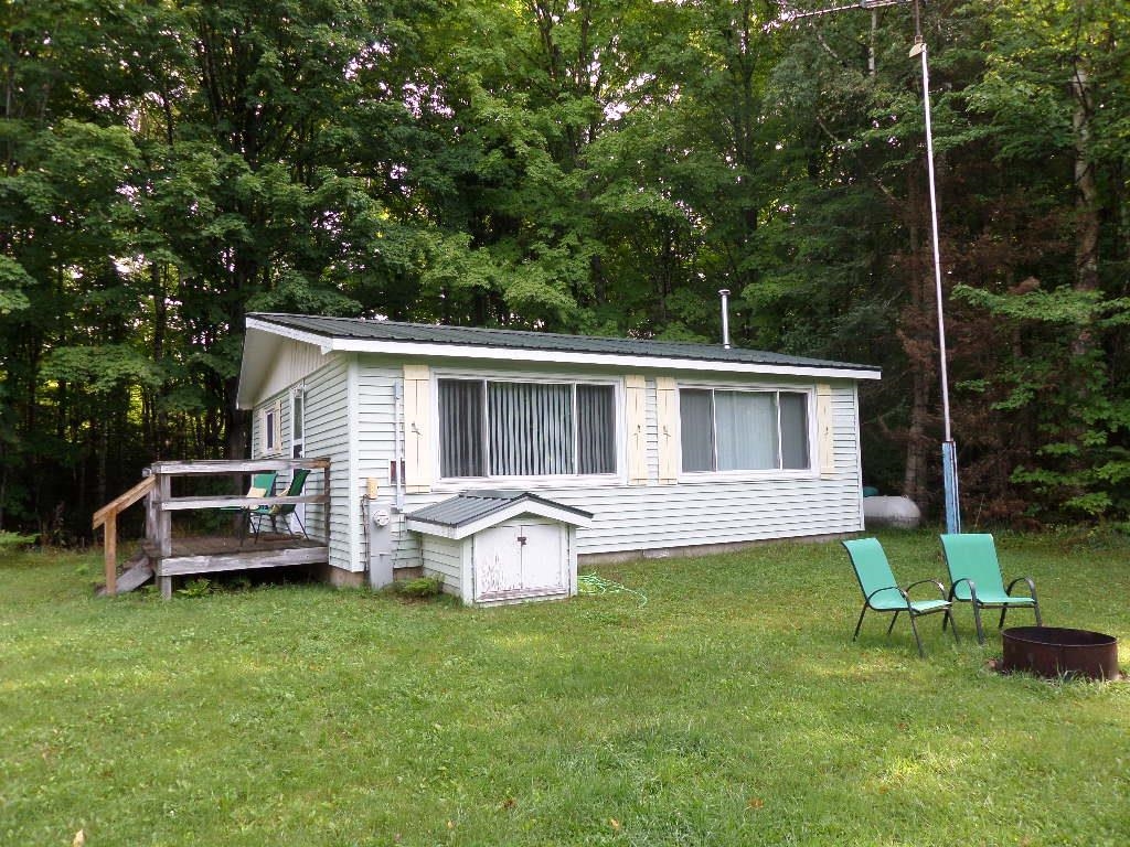 Eagle Ln, Elcho, WI 54428