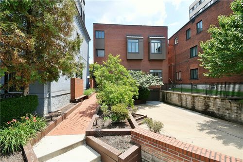 apt-105-325 S Highland Ave, Pittsburgh, PA, 15206-4288 | Card Image