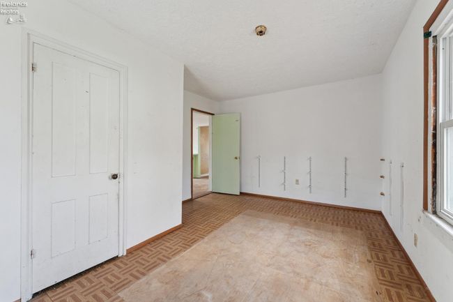 34 N Park St, House other with 4 bedrooms, 2 bathrooms and null parking in Oberlin OH | Image 14