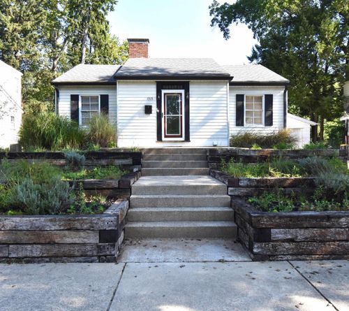 1915 E Maxwell Lane, Bloomington, IN, 47401 | Card Image