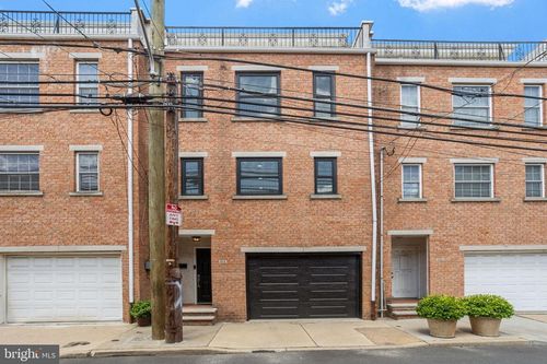 313 E Wildey St, PHILADELPHIA, PA, 19125-4228 | Card Image