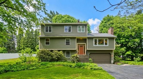 44 Westhampton Rd, Northampton, MA, 01062-9730 | Card Image