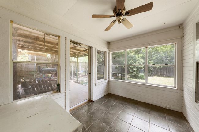 Unfurnished sunroom with ceiling fan | Image 16