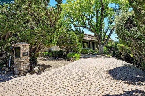 861 Holly Hill Dr, Walnut Creek, CA, 94596 | Card Image