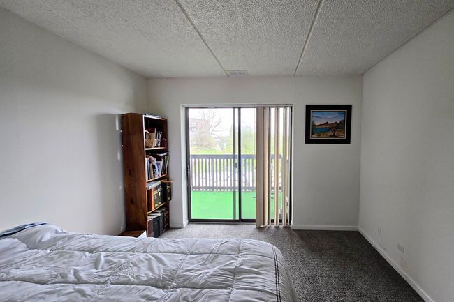 APT-202 - 650 Whitney Ct, Condo with 2 bedrooms, 2 bathrooms and 1 parking in Gurnee IL | Image 11