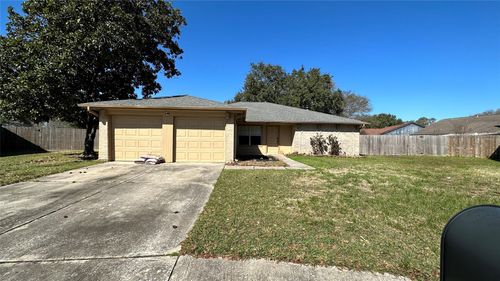 8607 Knoll Forest Dr, Humble, TX, 77338-2119 | Card Image