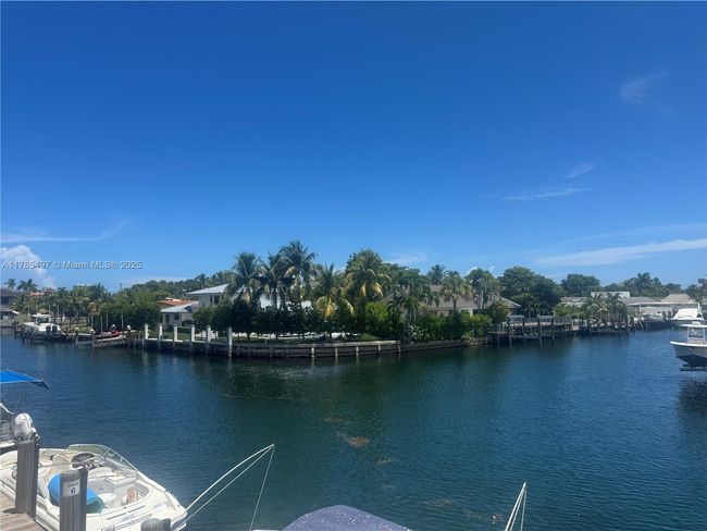 APT-408 - 2450 Ne 135 Th St, Condo with 1 bedrooms, 1 bathrooms and null parking in North Miami FL | Image 14