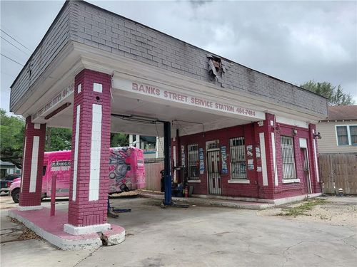 4338 Banks St, New Orleans, LA, 70119-6717 | Card Image