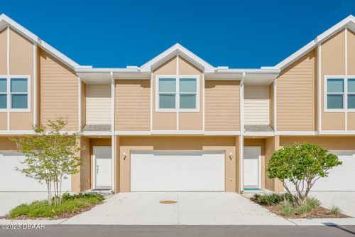 116 Ocean Cir, DAYTONA BEACH SHORES, FL, 32118-0002 | Card Image