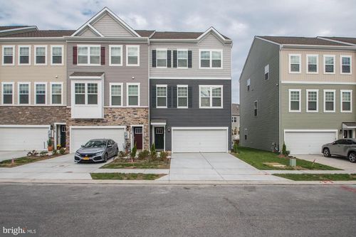 3012 Cardinal Bluff Ct, HANOVER, MD, 21076-2322 | Card Image