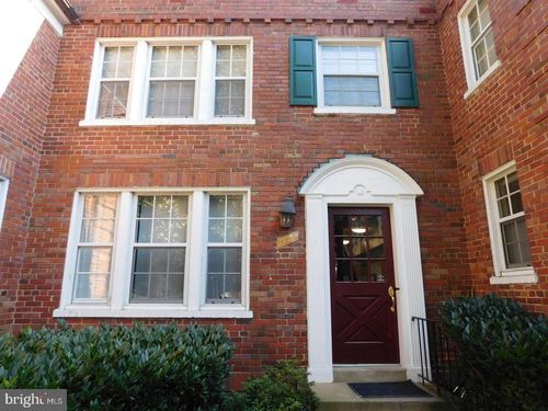 3-172-1720 N Queens Ln, ARLINGTON, VA, 22201-3018 | Card Image