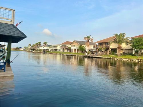 794 Marlin St, Bayou Vista, TX, 77563-2608 | Card Image
