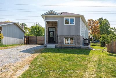 15 Belton Blvd, House other with 3 bedrooms, 3 bathrooms and 3 parking in Saint Catharines ON | Image 2