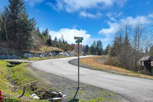 16911 Beachview Dr, Port Renfrew, BC, V0S1K0 | Card Image