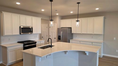 19194 Goldenrod Trl, Corcoran, MN, 55340-1013 | Card Image