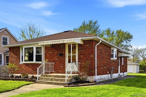 180 Mcconkey Dr, Tonawanda, NY, 14223-1070 | Card Image