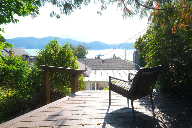 591 Killarney Lane, House other with 5 bedrooms, 3 bathrooms and 2 parking in Gibsons BC | Image 21