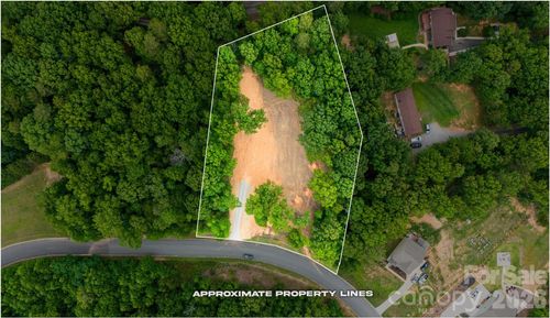 5108 Kings Pinnacle Dr, Kings Mountain, NC, 28086-8804 | Card Image