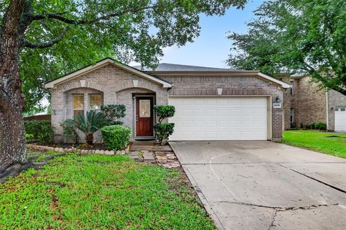 9219 Pinderfield Ct, Houston, TX, 77083-8001 | Card Image