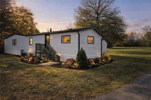 4315 Mountain Ct, Orefield, PA, 18069-2146 | Card Image