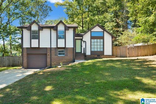 720 Abigale Ln, IRONDALE, AL, 35210-2952 | Card Image