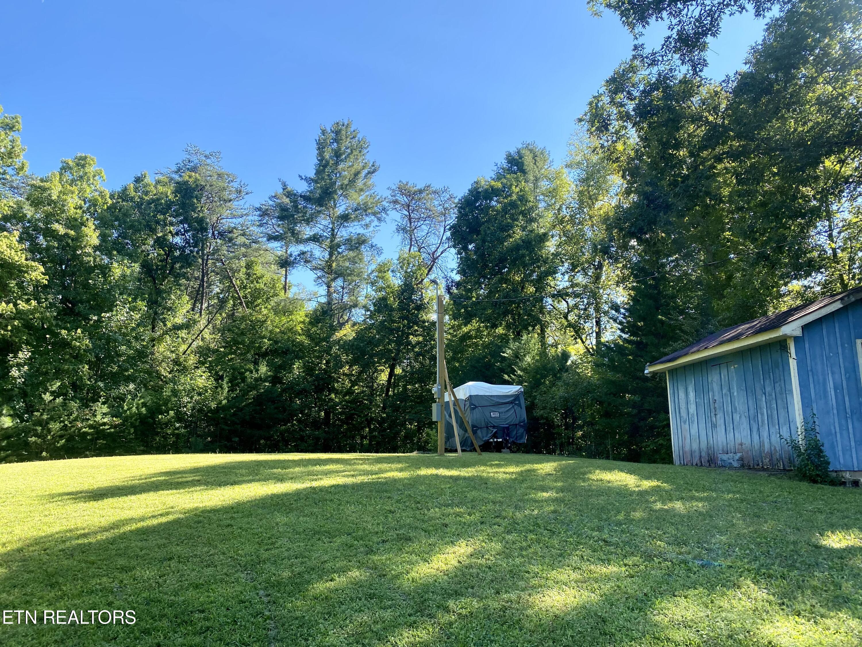 Ironsburg Rd, Tellico Plains, TN 37385