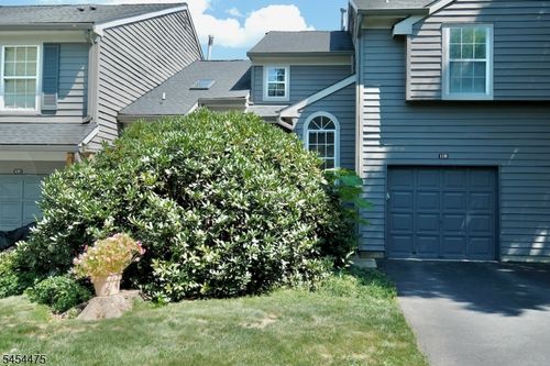 12 Andover Cir, Princeton, NJ, 08540 | Card Image