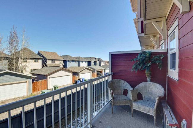 124 Marquis Lane Se, Home with 3 bedrooms, 2 bathrooms and 3 parking in Calgary AB | Image 15