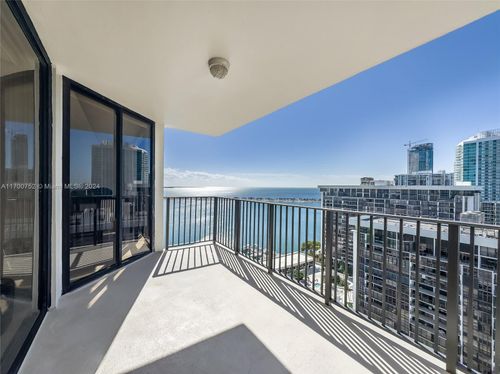 b2404-1901 Brickell Ave, Miami, FL, 33129 | Card Image