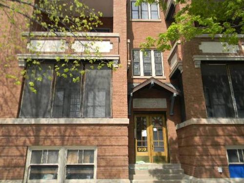 1-910 Waveland Ave, Chicago, IL, 60613-7320 | Card Image