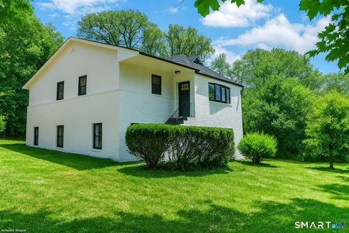 8 Fulton Dr, New Fairfield, CT, 06812-3821 | Card Image