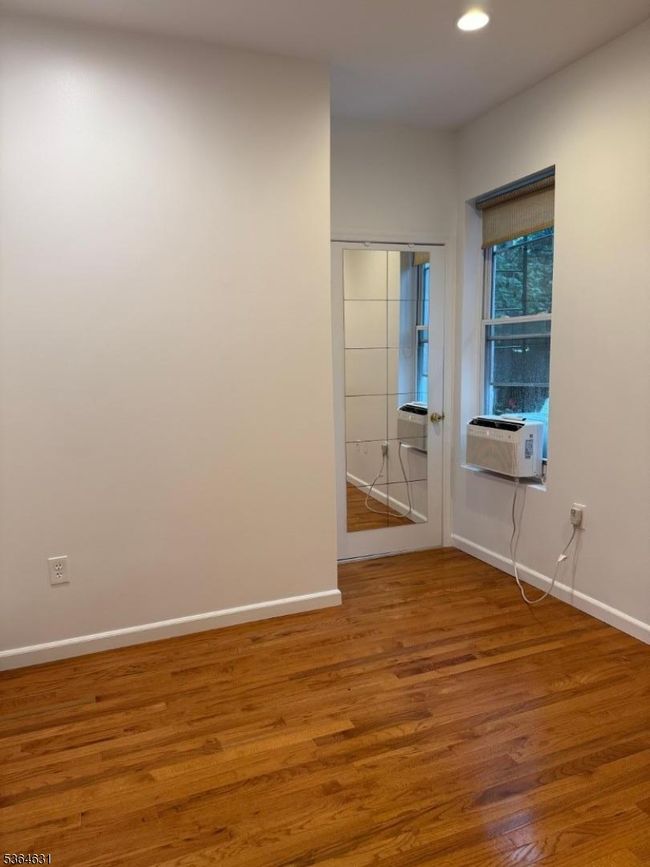 720 Boulevard E, Townhouse with 2 bedrooms, 2 bathrooms and null parking in Weehawken NJ | Image 19