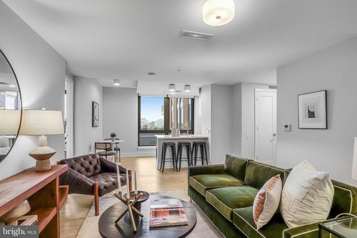 apt-501-1211 Van St Se, WASHINGTON, DC, 20003-4675 | Card Image