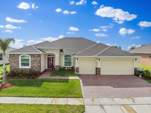 63 52nd Sq, Vero Beach, FL, 32968-2502 | Card Image