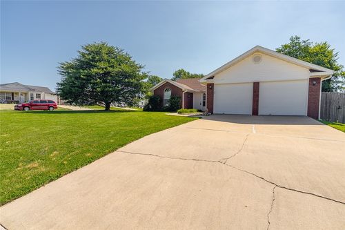 2523 Meadow Lake St, Springdale, AR, 72764-7179 | Card Image