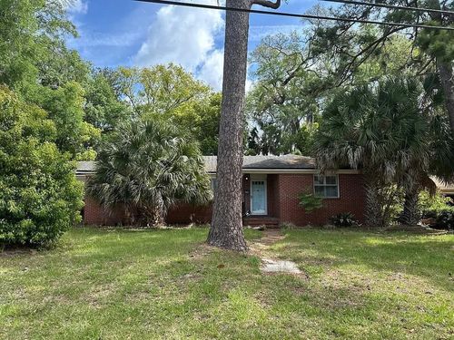 1353 Live Oak Lane, Jacksonville, FL, 32207 | Card Image